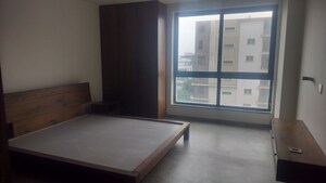 Room in 3 BHK Builder Floor at Jubilee Hills – for Rent