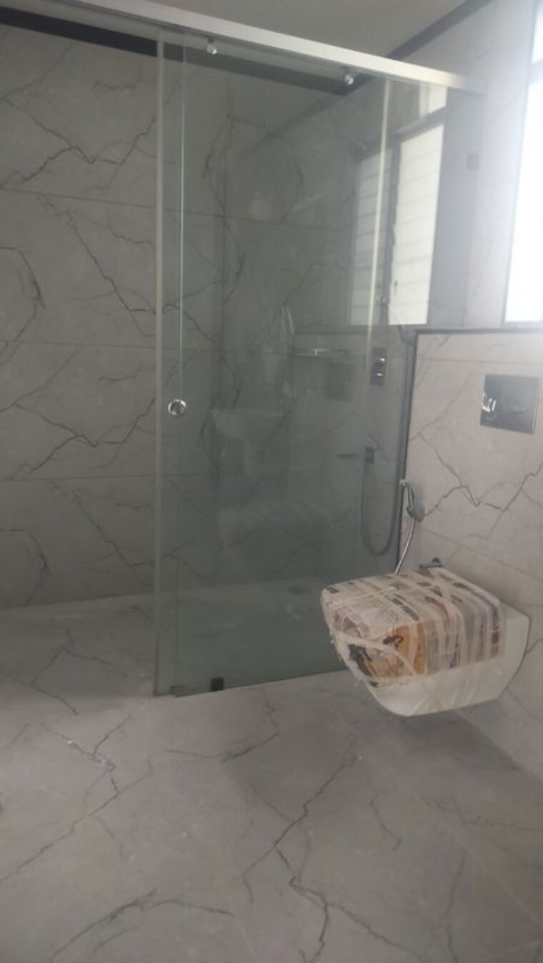 Bathroom, jubilee hills 3 Bedroom 4200 Sq.Ft. Builder Floor In Jubilee Hills Hyderabad 10607877