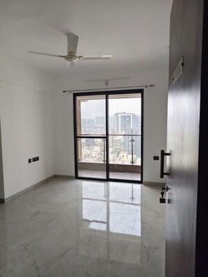 2 BHK Apartment For Rent in Unique Youtopia, Kharadi
