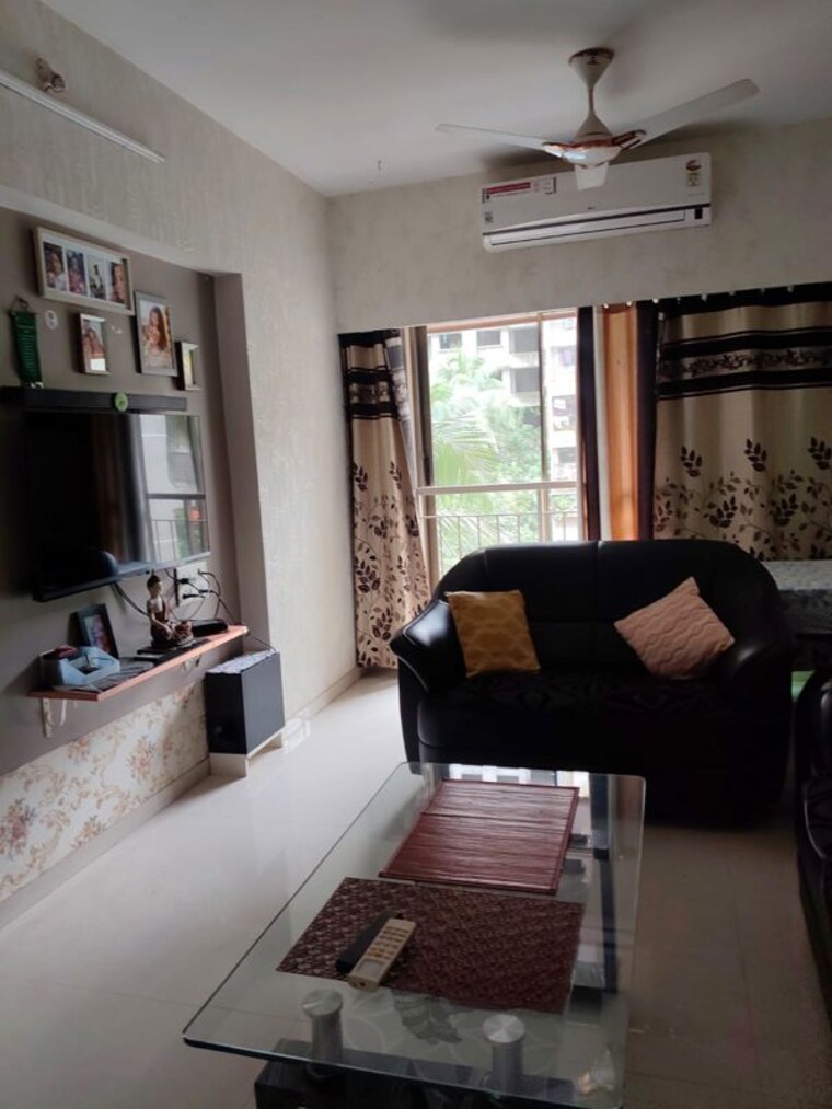 Living Room, andheri west 2 Bedroom 850 Sq.Ft. Apartment In Andheri West Mumbai 10607899