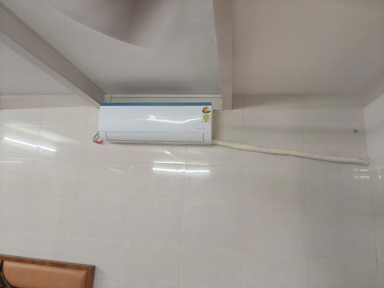 Room, kurla-kamgar-chs 1 Bedroom 500 Sq.Ft. Villa In Kurla Mumbai 10607911