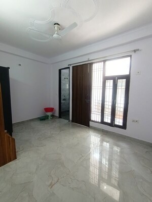 Room in 1 BHK Apartment at Neb Sarai – for Rent