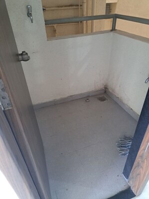  2 BHK Apartment at Majestique Towers, Kharadi – for Rent