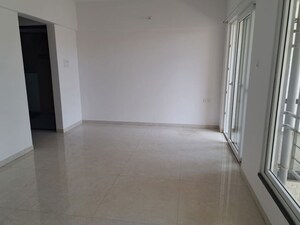 Hall in 2 BHK Apartment at Majestique Towers, Kharadi – for Rent