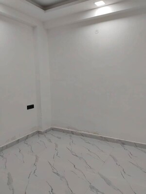 Room in 1 BHK Apartment at Sainik Farm – for Rent