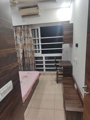 3 BHK Apartment For Rent in Marathon Monte South, Byculla West