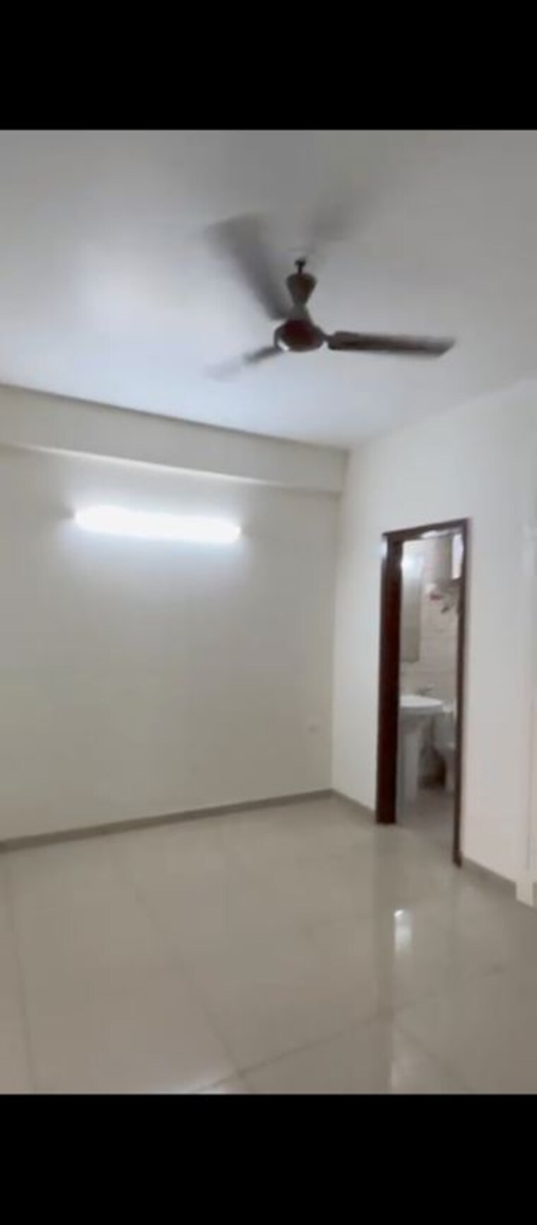 Room, gulshan-botnia 3 Bedroom 1500 Sq.Ft. Apartment In Sector 144 Noida 10607980