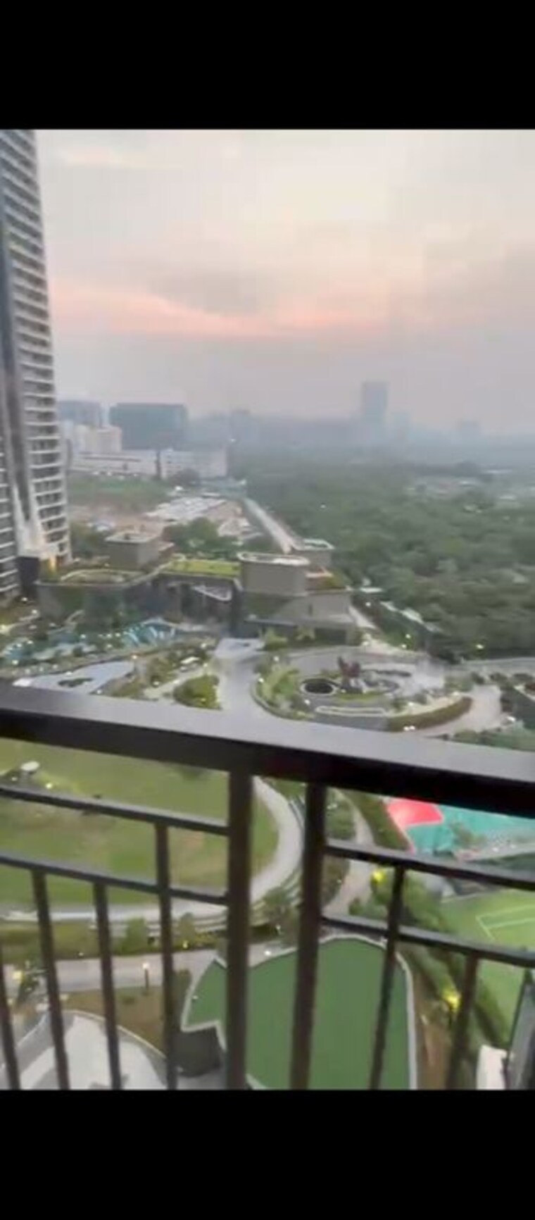 Swimming Pool, gulshan-botnia 3 Bedroom 1500 Sq.Ft. Apartment In Sector 144 Noida 10607980