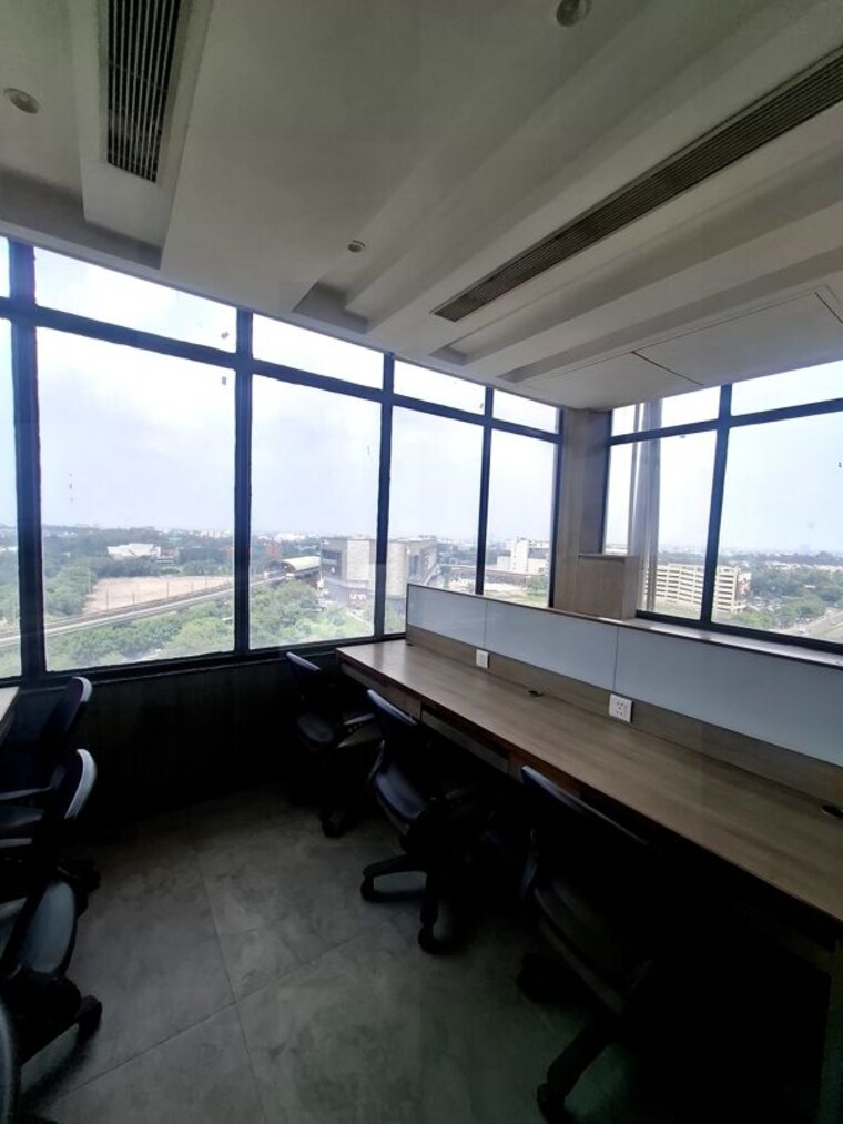 Kitchen, netaji subhash place Commercial Office Space 750 Sq.Ft. In Netaji Subhash Place Delhi 10607981