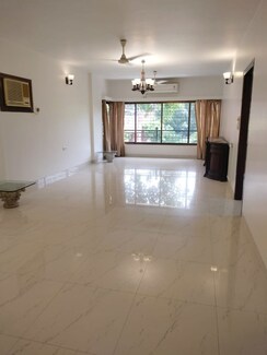 3 BHK Apartment For Rent in Union Park Khar West