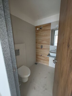 Bathroom in 3 BHK Apartment at Marathon Monte South, Byculla West – for Rent