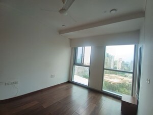 Room in 4 BHK Apartment at Bombay Realty Two ICC, Wadala – for Rent
