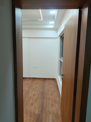 Room in 3 BHK Penthouse at Gera Planet Of Joy, Kharadi – for Rent