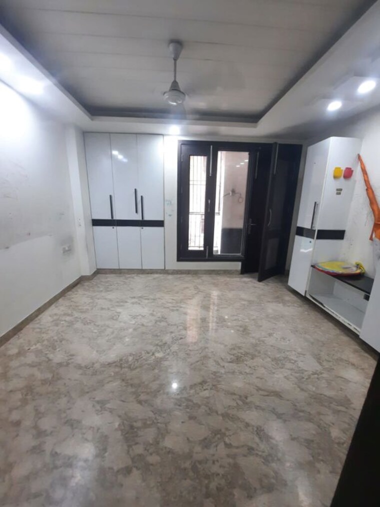 Room, malviya nagar 3 Bedroom 1800 Sq.Ft. Builder Floor In Malviya Nagar Delhi 10608010