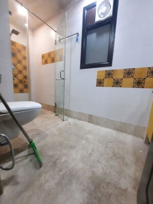 Team Area in 3 BHK Builder Floor at Malviya Nagar – for Rent