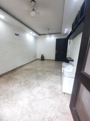 Room in 3 BHK Builder Floor at Malviya Nagar – for Rent