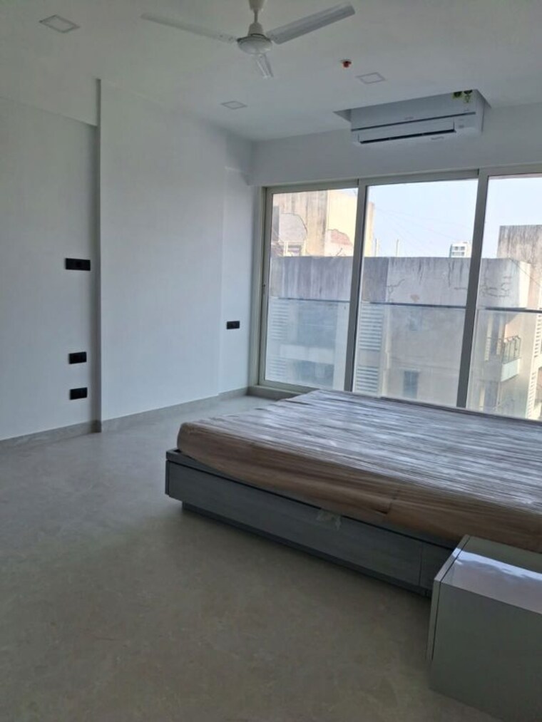 Room, joy-legend 4 Bedroom 1950 Sq.Ft. Apartment In Khar West Mumbai 10608019