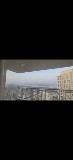 5 BHK Apartment For Sale in Hiranandani Basilius, Ghodbunder Road