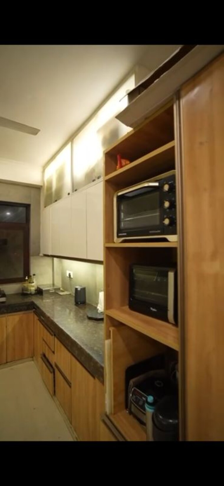 Kitchen, sushant lok ii 3 Bedroom 300 Sq.Yd. Builder Floor In Sushant Lok ii Gurgaon 10608029
