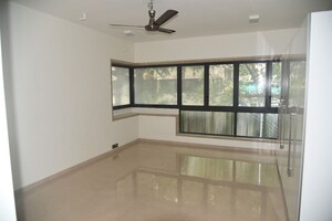 Kitchen in 4 BHK Apartment at Vithaldas Nagar – for Rent