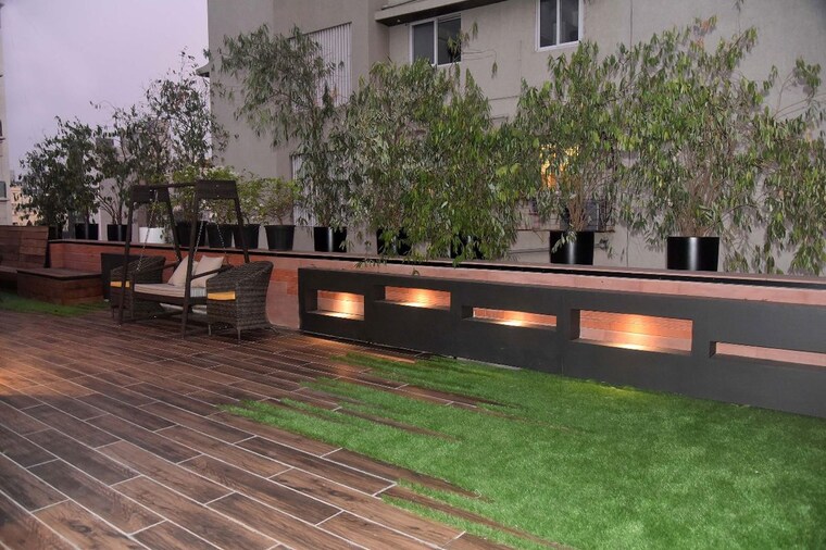 Garden, vithaldas nagar 4 Bedroom 2000 Sq.Ft. Apartment In Vithaldas Nagar Mumbai 10608051