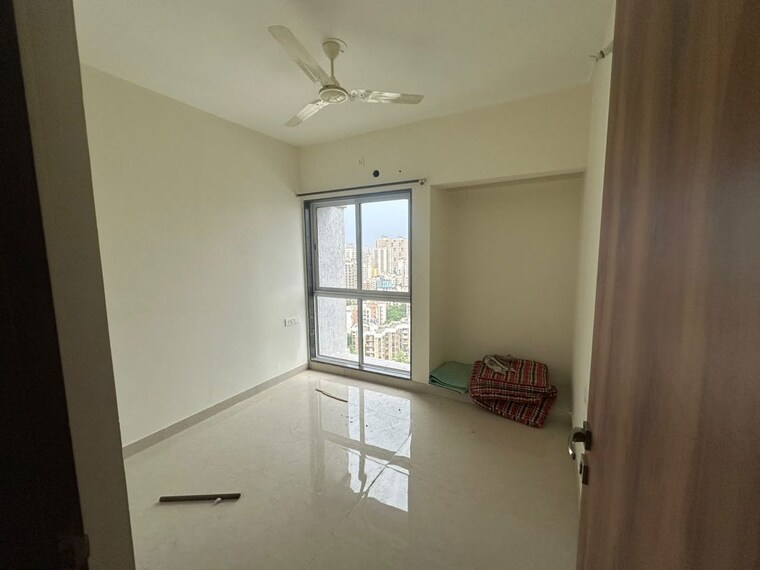 Room, pride-larkins-nest 1 Bedroom 640 Sq.Ft. Apartment In Ghodbunder Road Thane 10608055