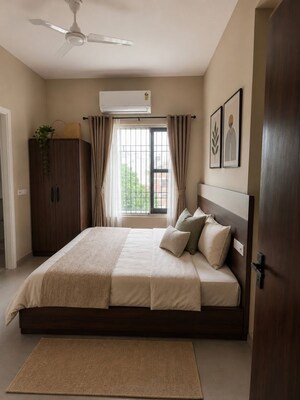 Bedroom in  Pg at Milton Tower, Vip Road – for Rent