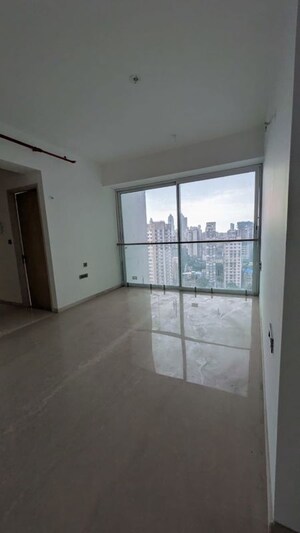 Room in 3 BHK Apartment at Adani Ten BKC, Bandra East – for Rent