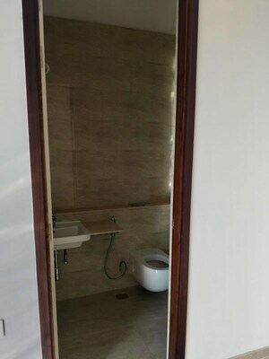 Furnished Amenities in 3 BHK Apartment at Adani Ten BKC, Bandra East – for Rent
