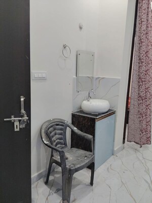 Bathroom in 2 BHK Apartment at Grandeur Apartments Butler Colony, Butler Colony – for Rent