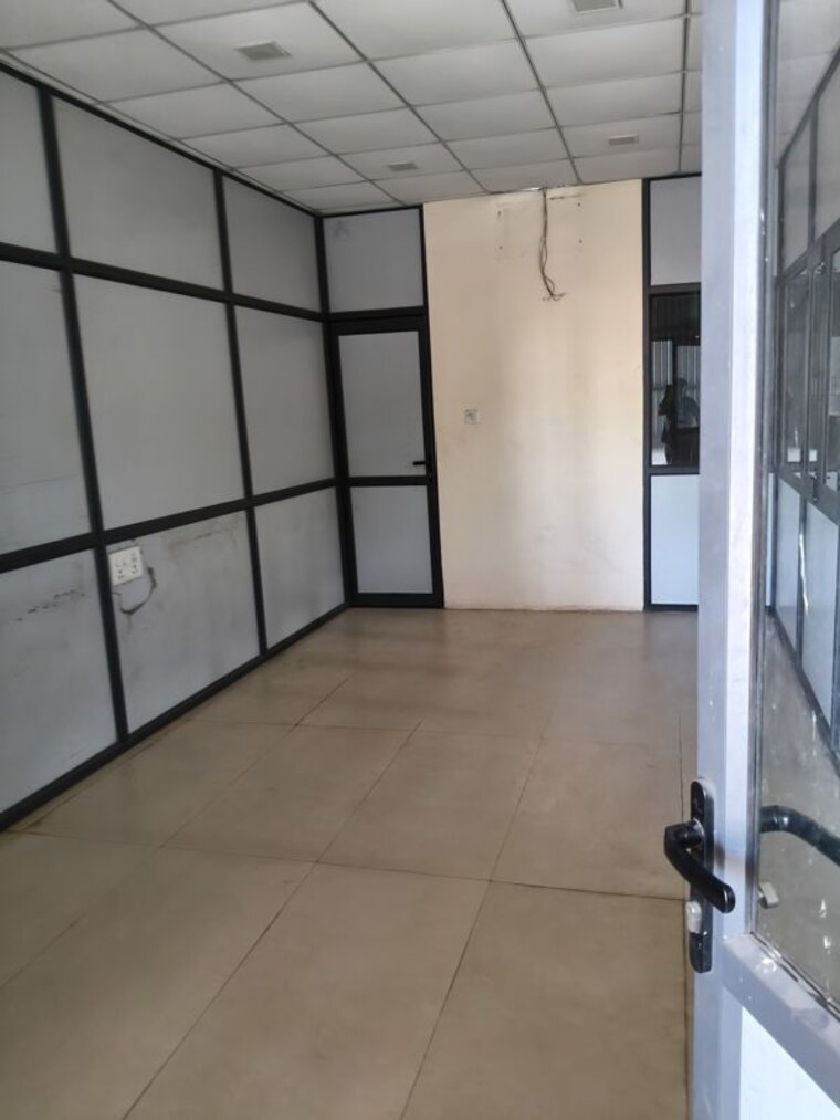 Room, boranada Commercial Warehouse 20000 Sq.Ft. In Boranada Jodhpur 10608086