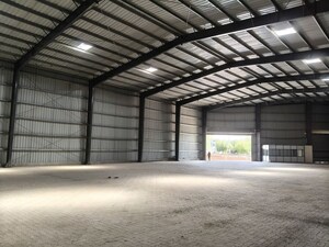  Warehouse For Rent in Boranada