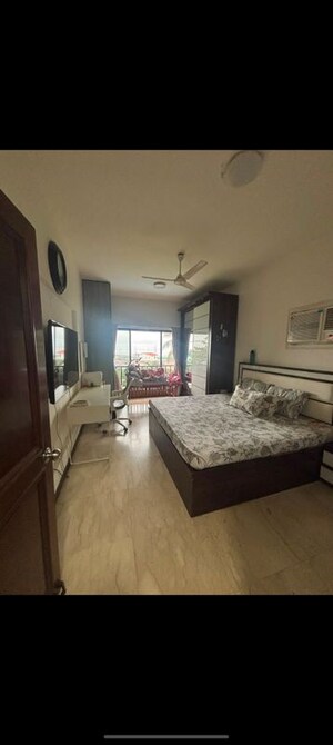 Bedroom in 3 BHK Apartment at Sterling Seaface, Worli – for Rent