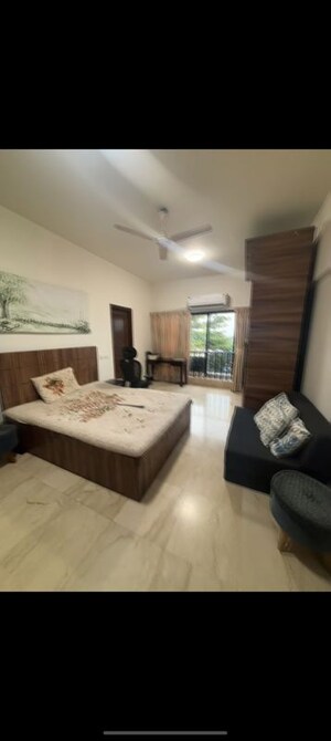 Bedroom in 3 BHK Apartment at Sterling Seaface, Worli – for Rent