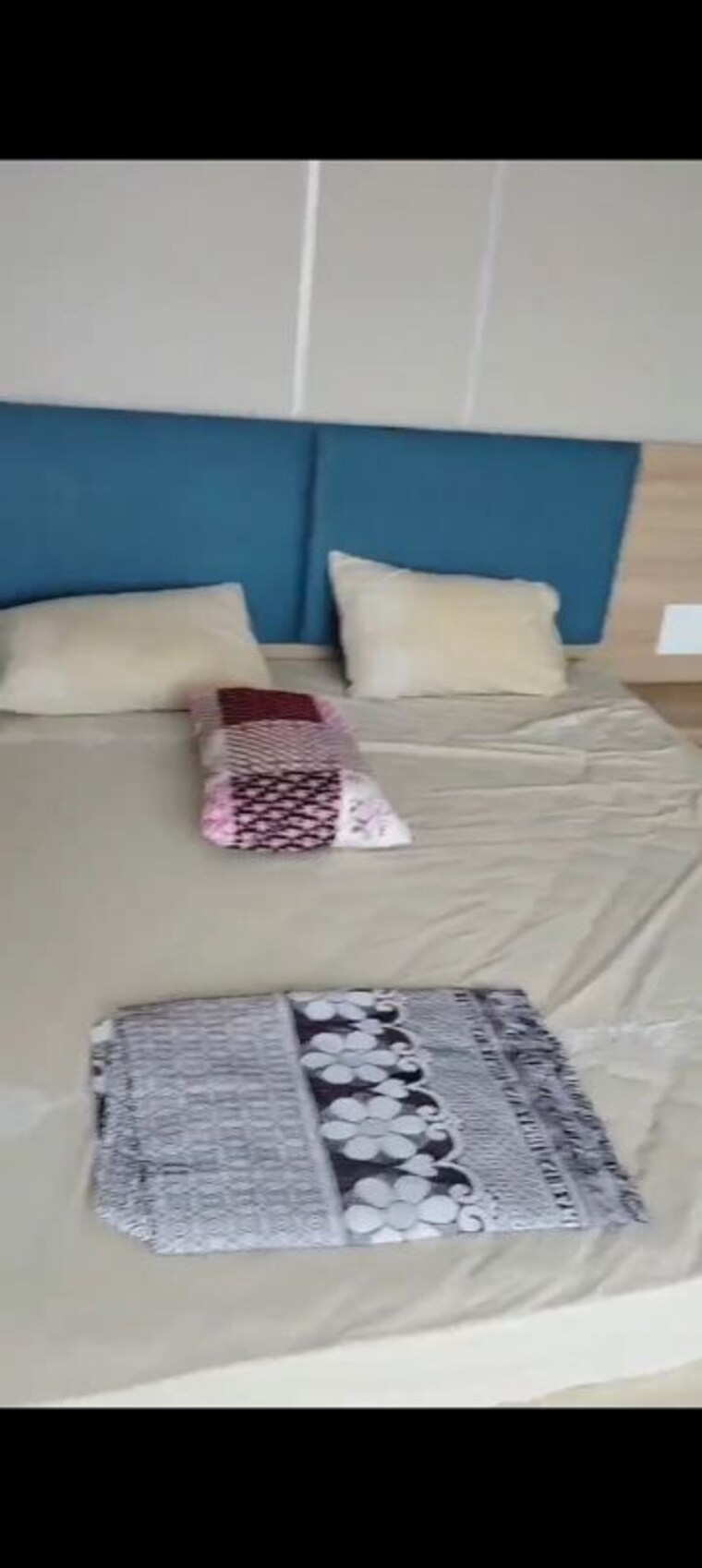 Team Area, twin-towers 3 Bedroom 1100 Sq.Ft. Apartment In Prabhadevi Mumbai 10608091