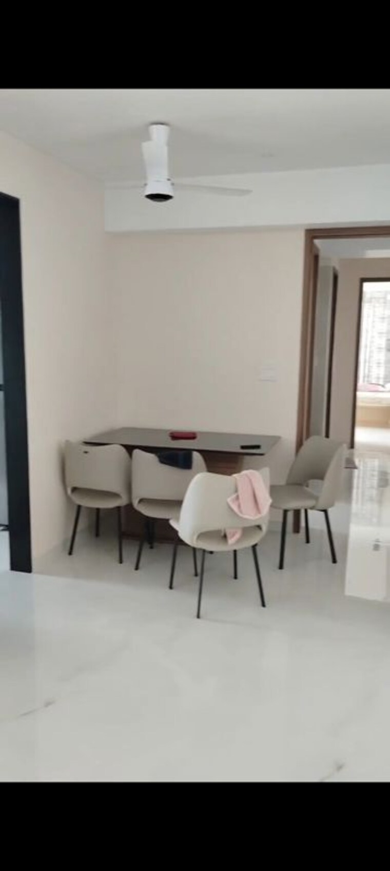 Team Area, twin-towers 3 Bedroom 1100 Sq.Ft. Apartment In Prabhadevi Mumbai 10608091