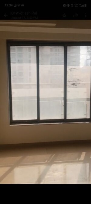 Room in 3 BHK Apartment at Aristo Pearl Residency, Prabhadevi – for Rent