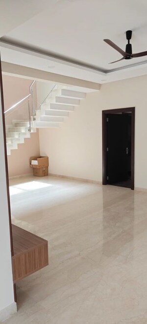 Room in 4 BHK Villa at NVT Stopping By The Woods, Budigere – for Rent