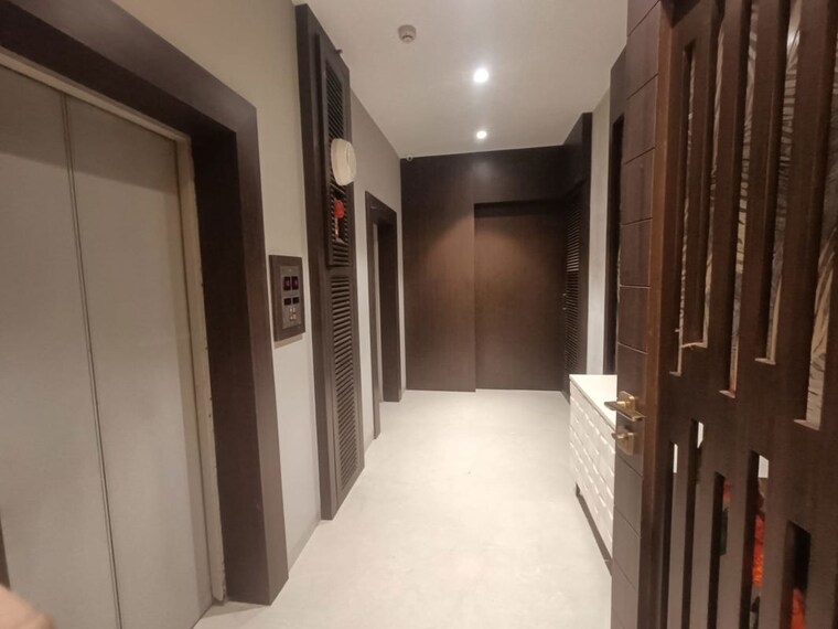 undefined, surbhi-chs-andheri-west 3 Bedroom 1500 Sq.Ft. Apartment In Andheri West Mumbai 10608117