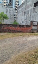 970 Sq.Ft. Plot in Sultanpur Road