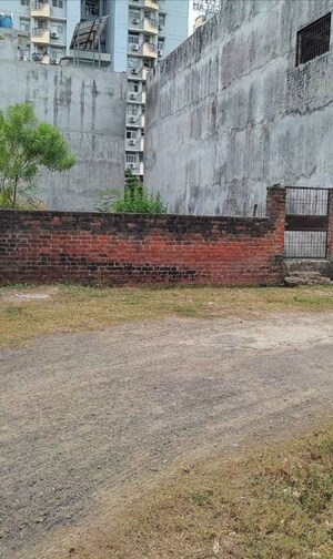  Plot For Sale in Sultanpur Road