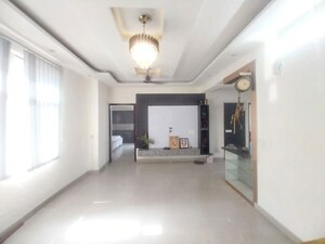 3 BHK Apartment For Rent in M R Platinum 321, Raj Nagar Extension