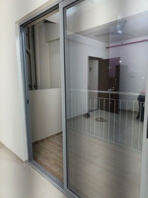 Room in 2 BHK Apartment at Mahindra Happinest Tathawade Phase 1, Tathawade – for Rent