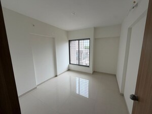 Room in 2.5 BHK Apartment at Nivasa Enchante, Lohgaon – for Rent