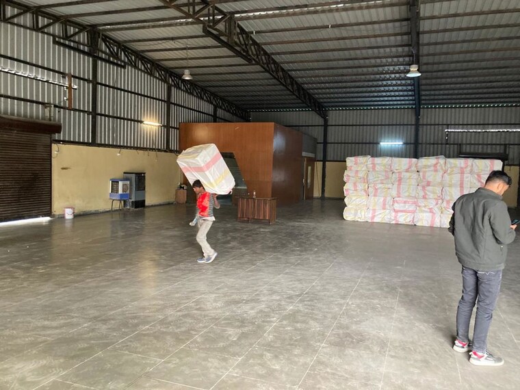  Parking, sainik-residency-tigaon Commercial Warehouse 10000 Sq.Ft. In Tigaon Faridabad 10608198