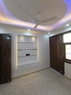 2 BHK + Store Room Builder Floor For Sale in Uttam Nagar