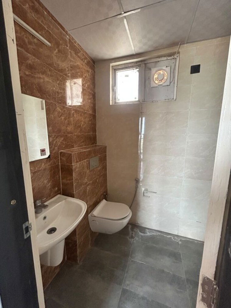 Bathroom, the-address-mullanpur 3 Bedroom 2100 Sq.Ft. Apartment In North Mullanpur Chandigarh 10472406