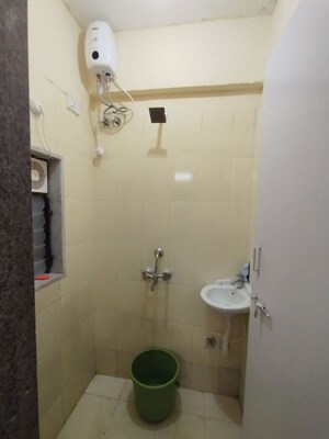 Bathroom in 1 BHK Apartment at Worli Naka – for Rent