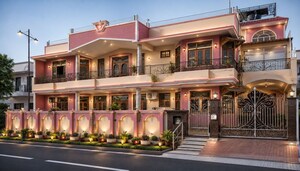 6+ BHK Villa – Exterior View View at Thapar Nagar - for Sale
