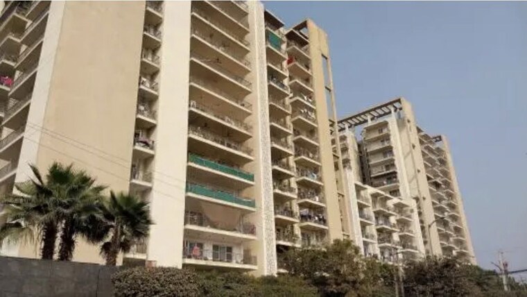 Exterior View, puri-anand-villas-phase-ii 3 Bedroom 1940 Sq.Ft. Apartment In Sector 81 Faridabad 10608218